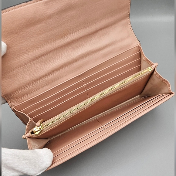 💛FENDI Zucca Baguette Wallet/Clutch💛 - Picture 9 of 17